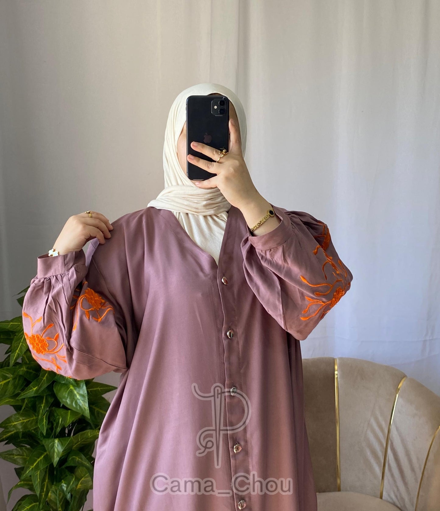 Robe brodée ✨